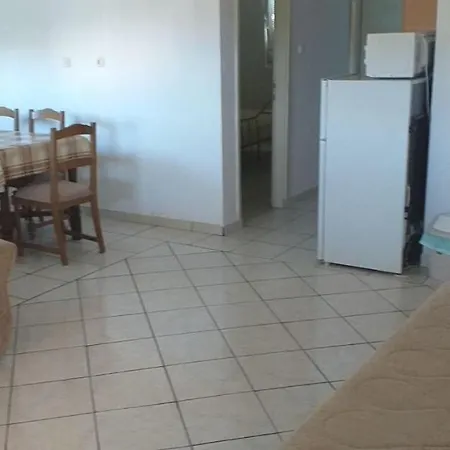Appartement Ivan - 200 M From The